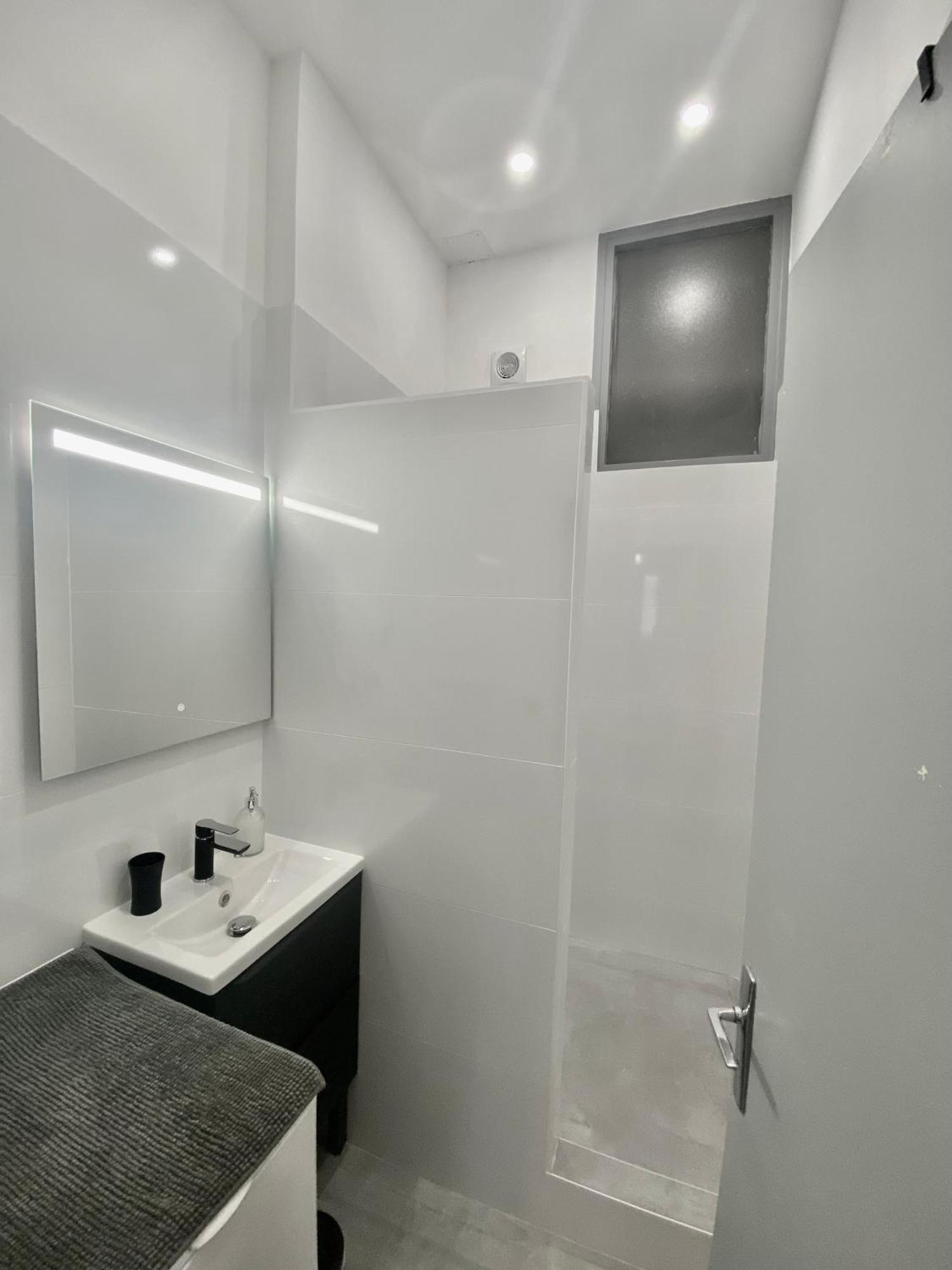 Chez Mo Apartment Lyon Ngoại thất bức ảnh