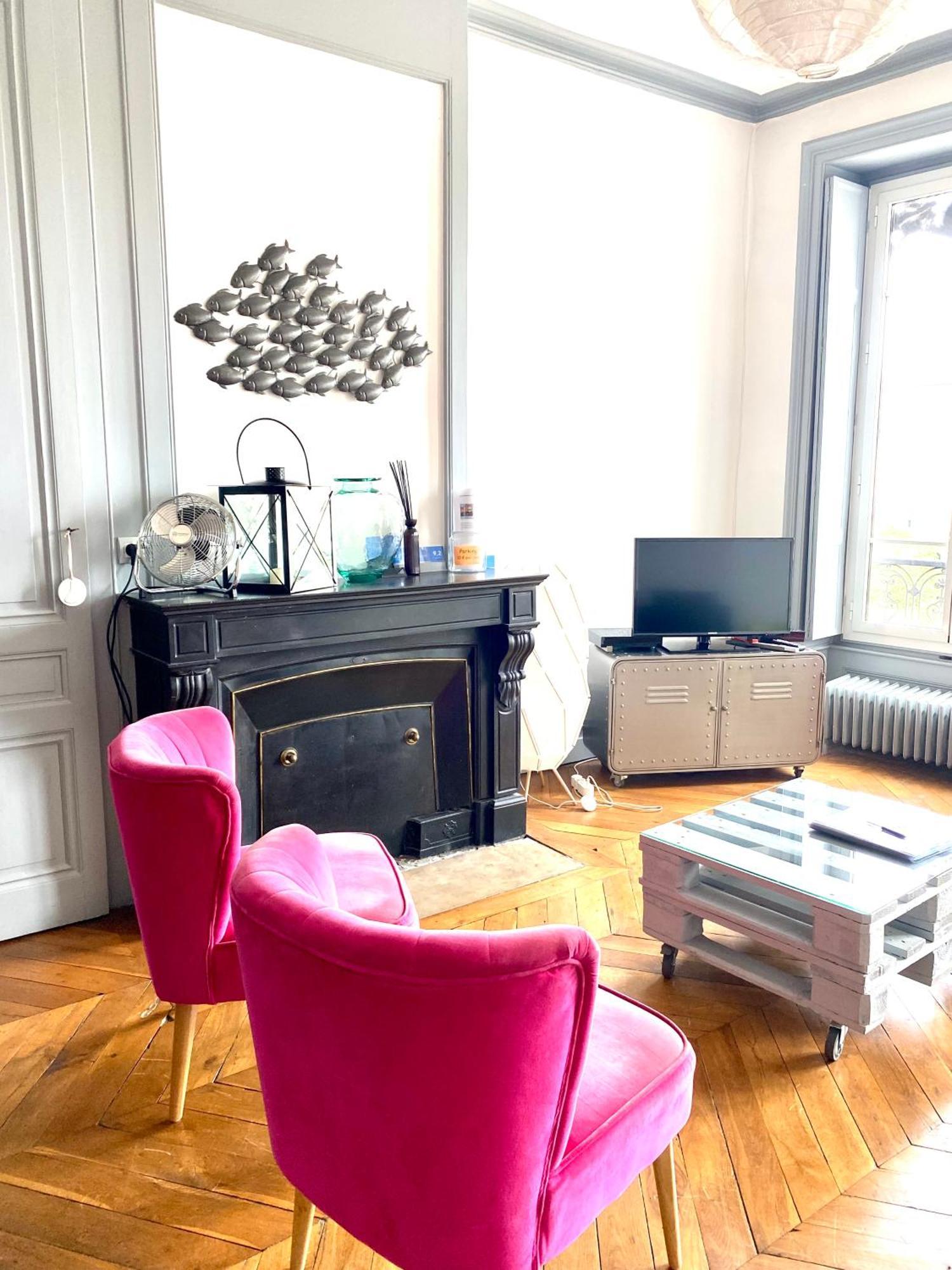 Chez Mo Apartment Lyon Ngoại thất bức ảnh